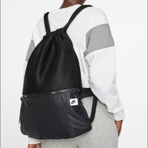 Nike Extra Large Gym Sack Drawstrinf Bag Cushion